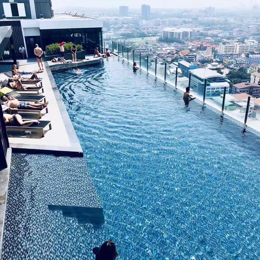 The Base Condo Pattaya Esterno foto